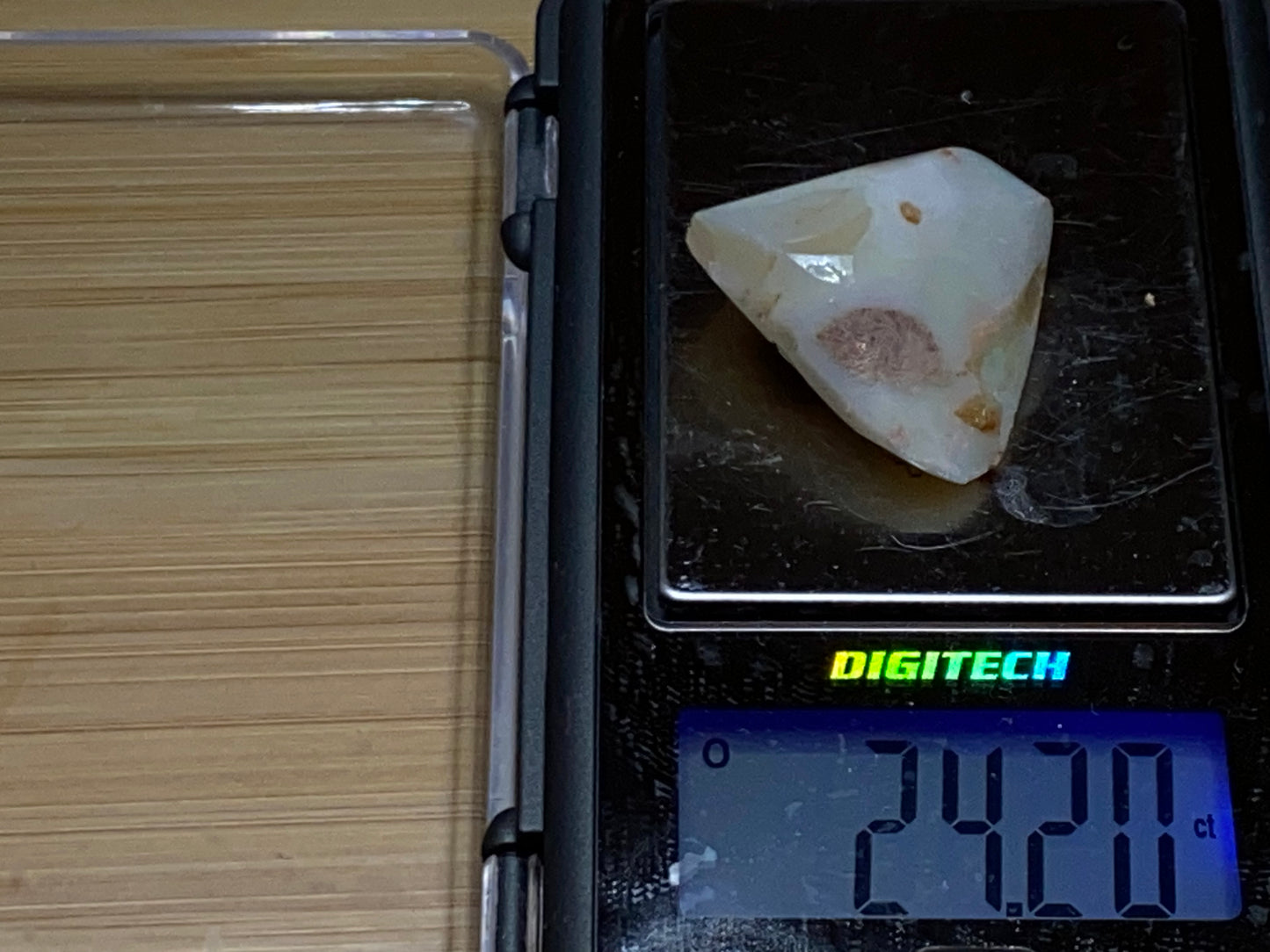 42 Cts Natural Australian Opal Shell Parcel, In The Rough, Coober Pedy