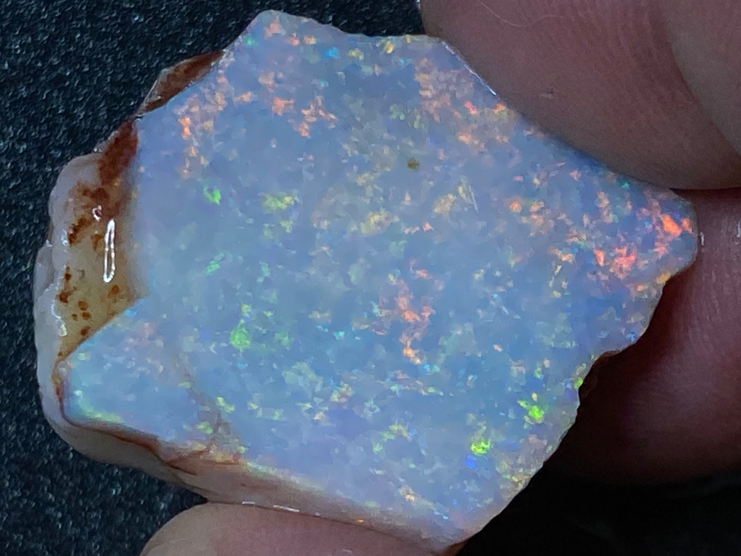 55 克拉天然澳大利亚水晶蛋白石,库伯佩迪原石/磨砂,AAA 品质。