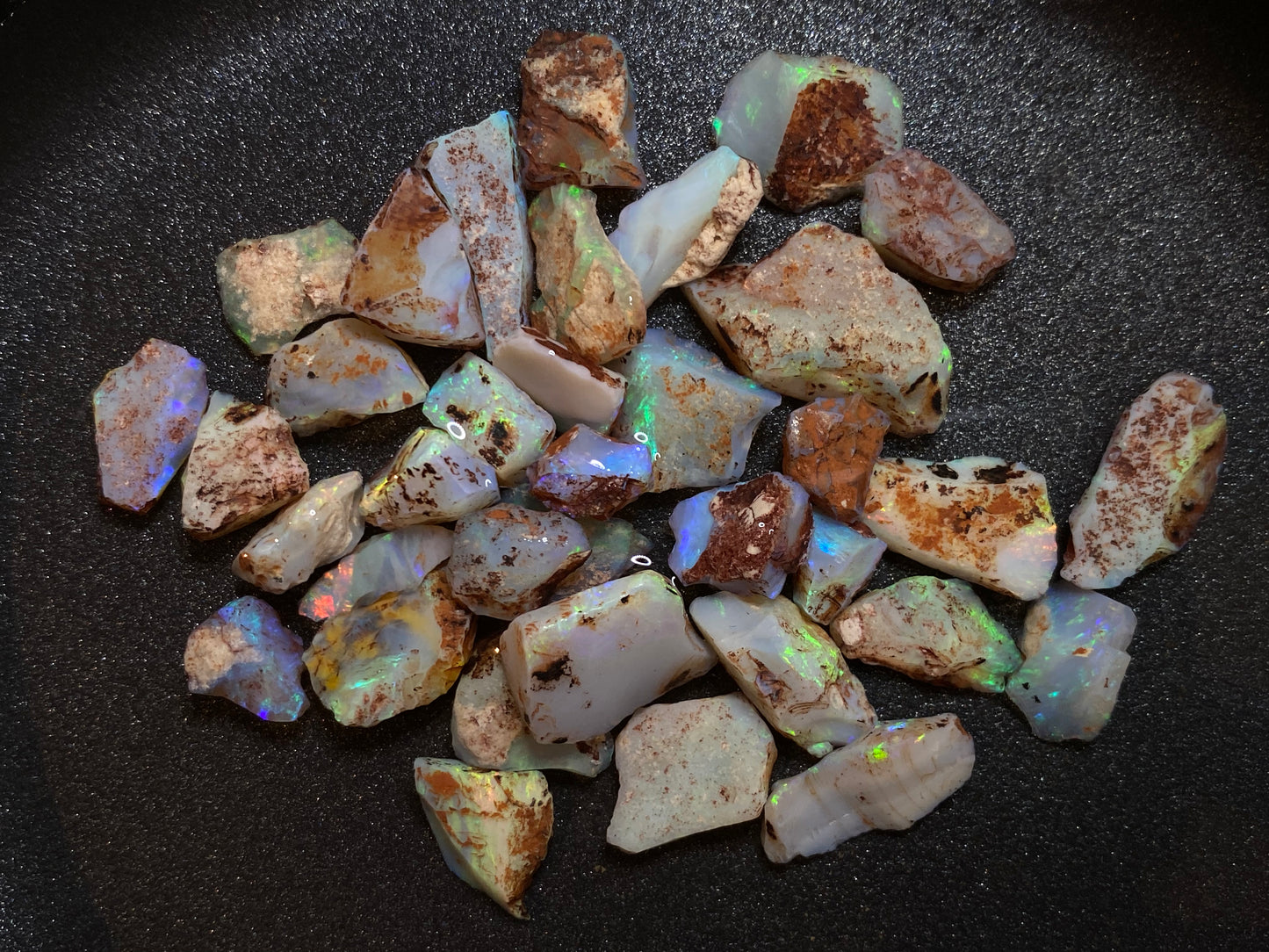 1oz Natural Australian Opal Stone Parcel, Lambina In The Rough, Small Bright Stones