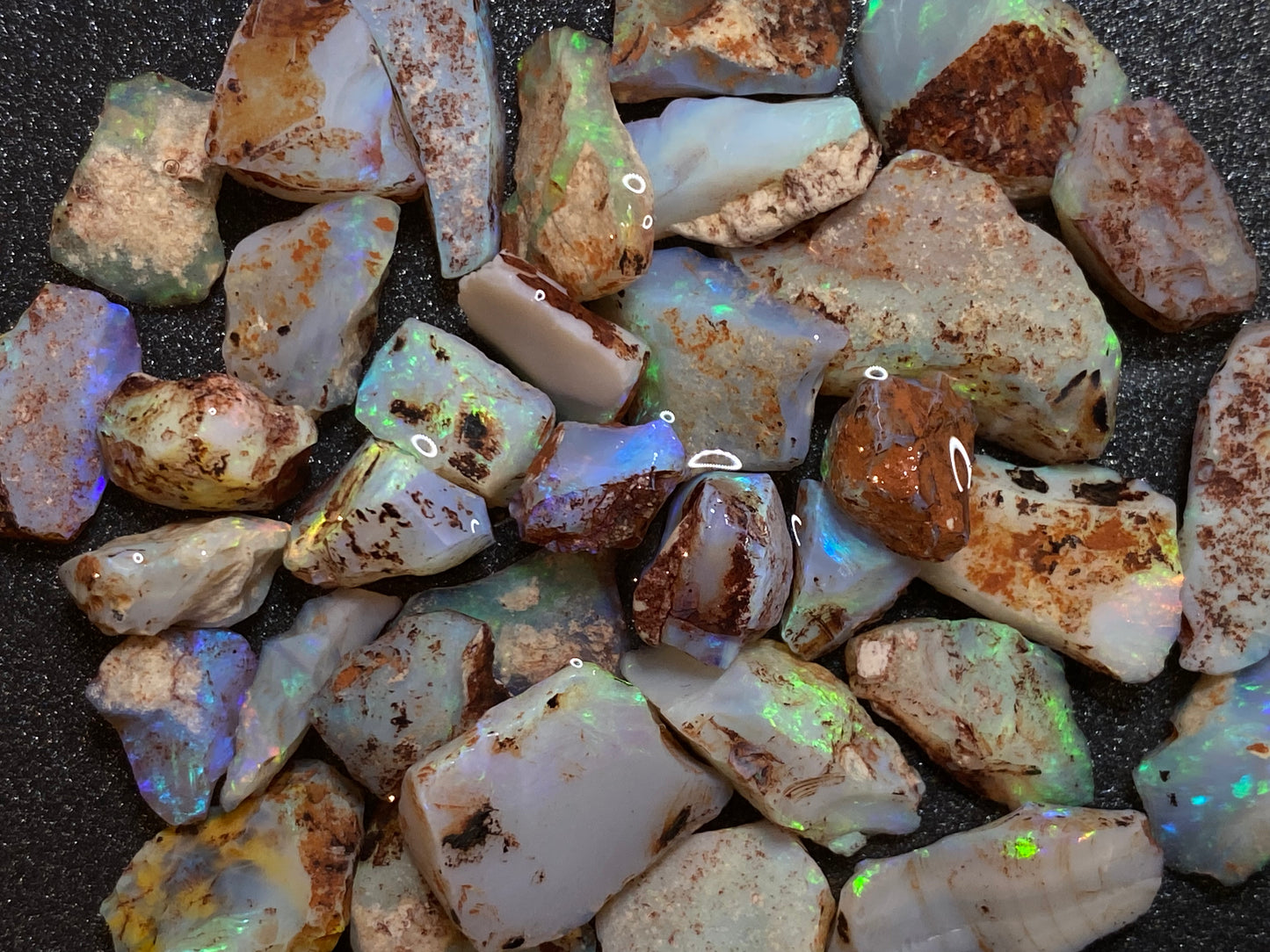 1oz Natural Australian Opal Stone Parcel, Lambina In The Rough, Small Bright Stones