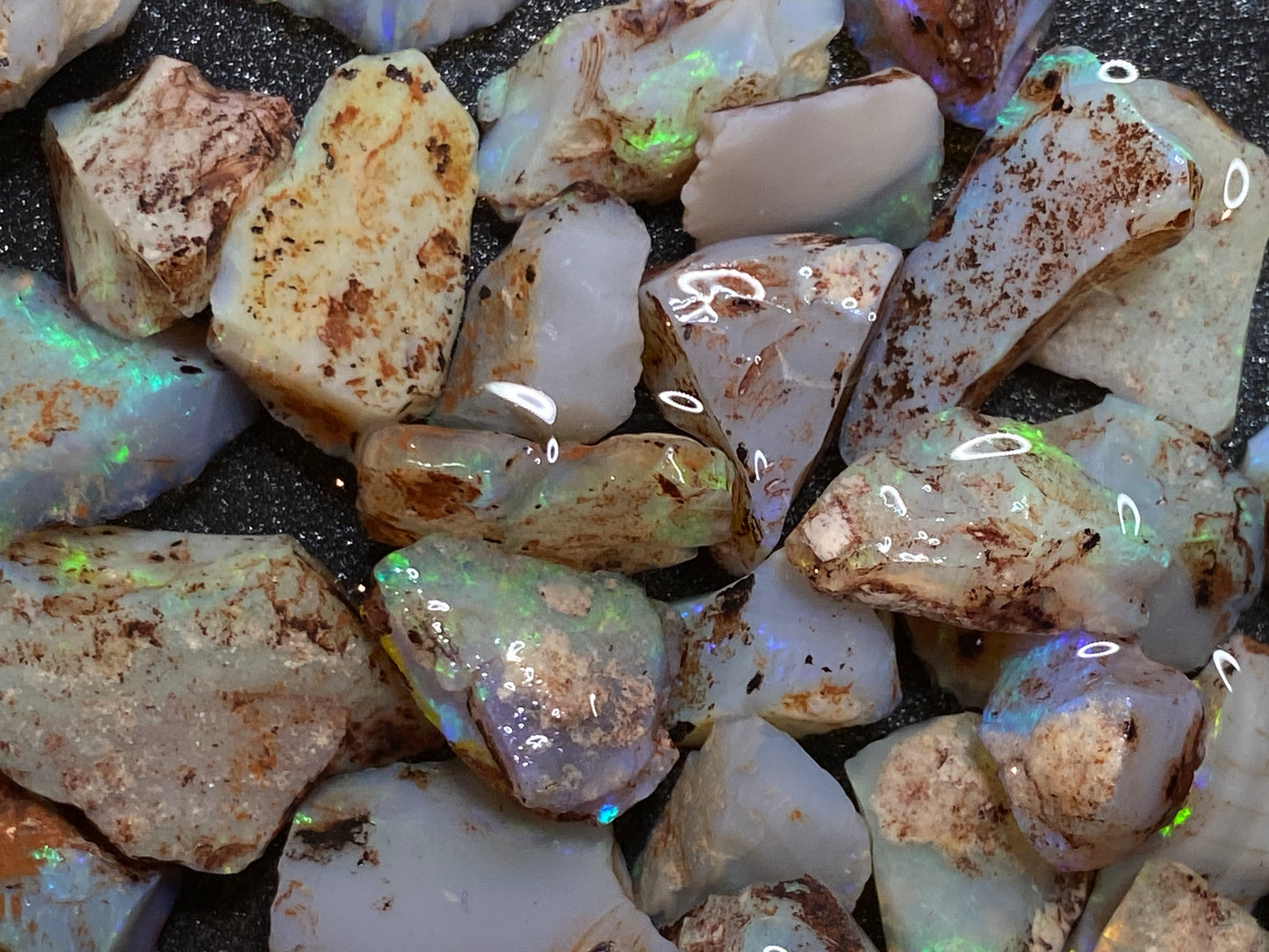 1oz Natural Australian Opal Stone Parcel, Lambina In The Rough, Small Bright Stones