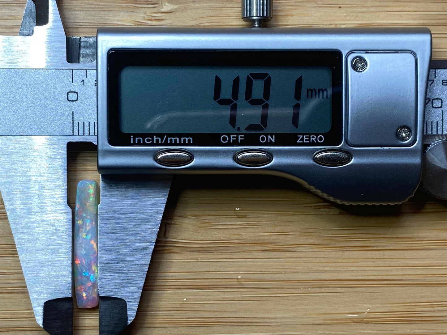 5.5 克拉天然澳大利亚水晶蛋白石,AAA 级库伯佩迪磨砂膏,全光谱