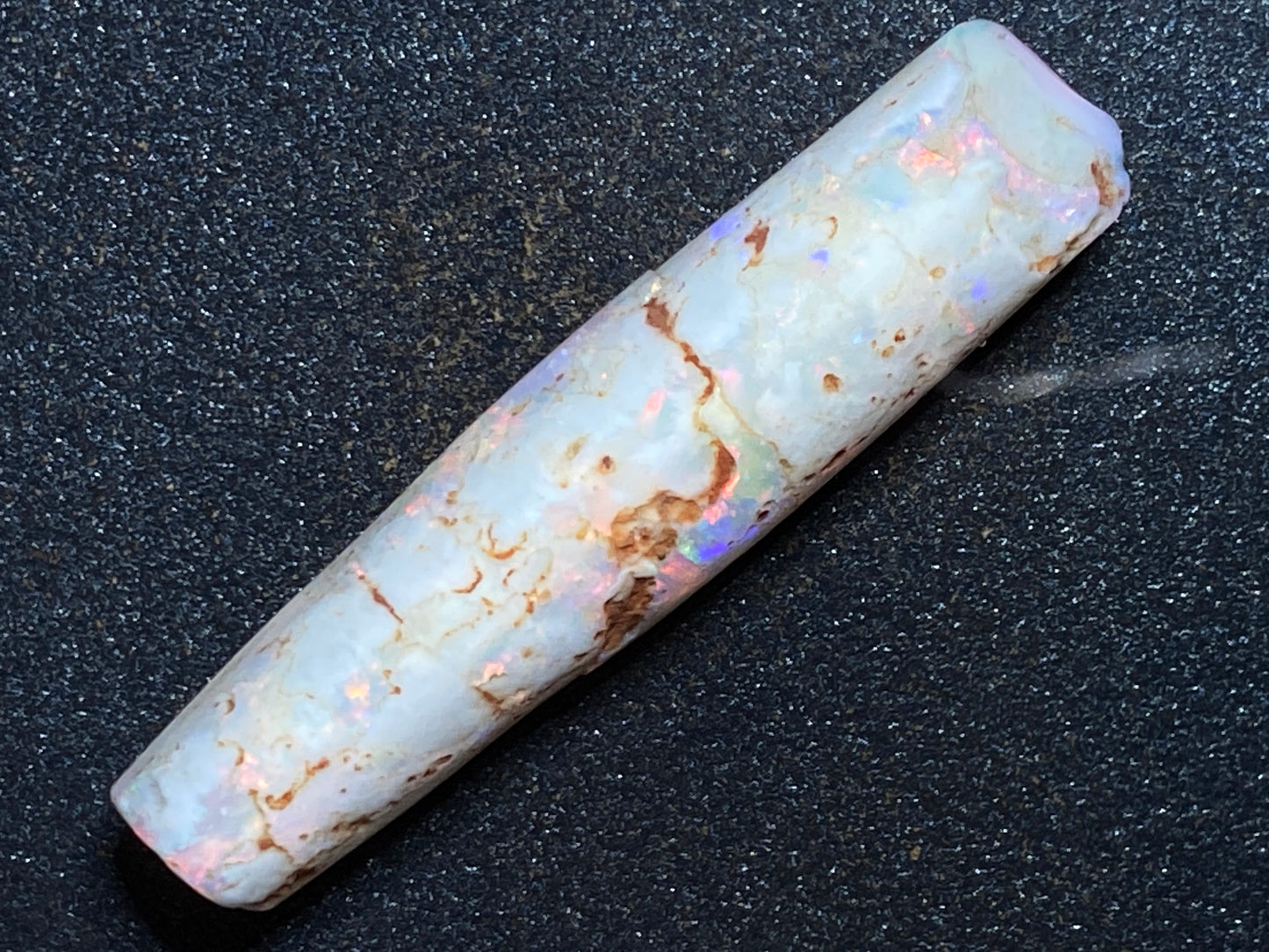 41 克拉澳大利亚天然蛋白石箭石,未经加工,非常壮观