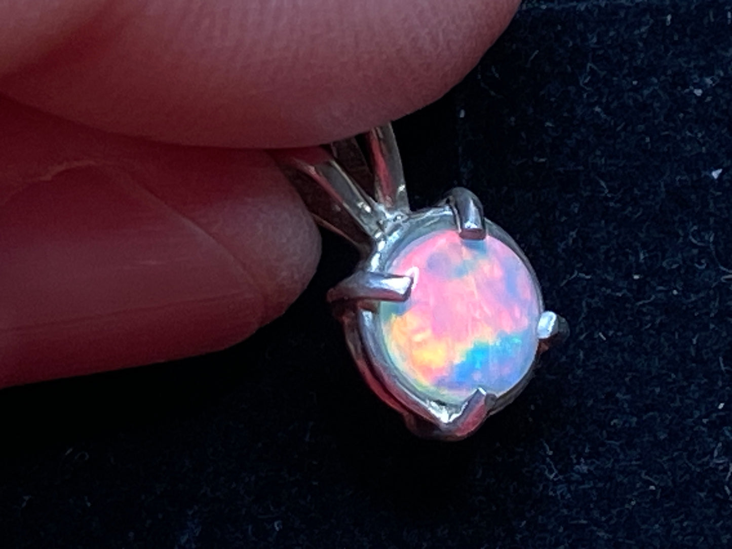 2.5ct Natural Australian Crystal Opal Pendant, Coober Pedy Reds in Sterling Silver