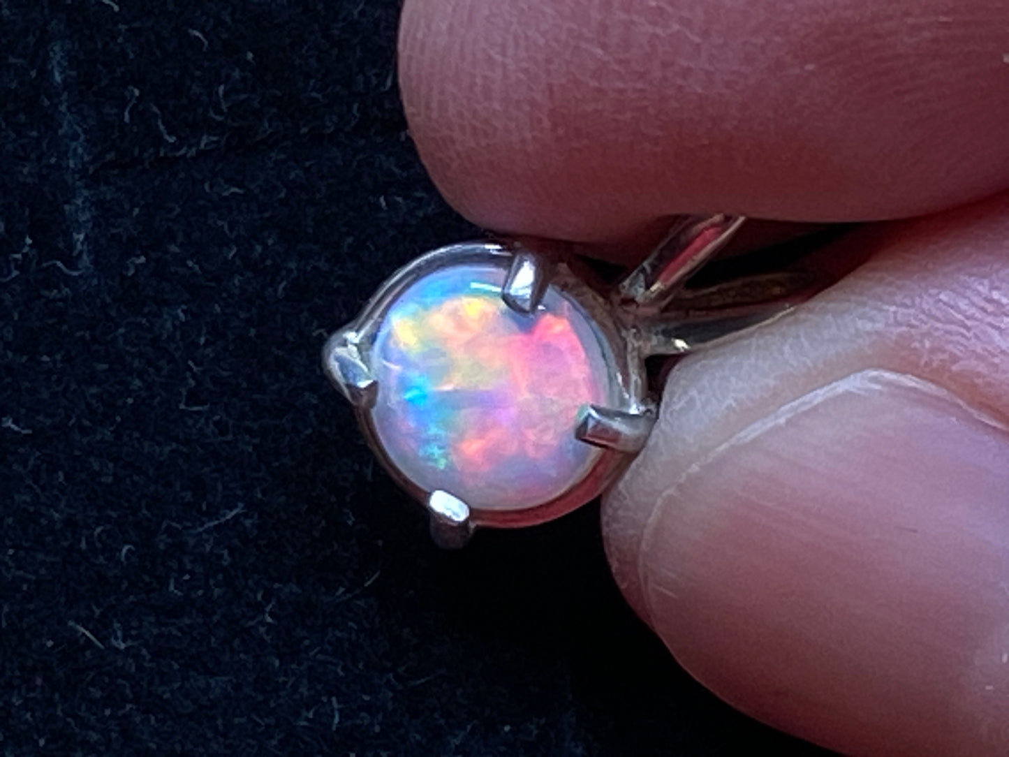 2.5ct Natural Australian Crystal Opal Pendant, Coober Pedy Reds in Sterling Silver