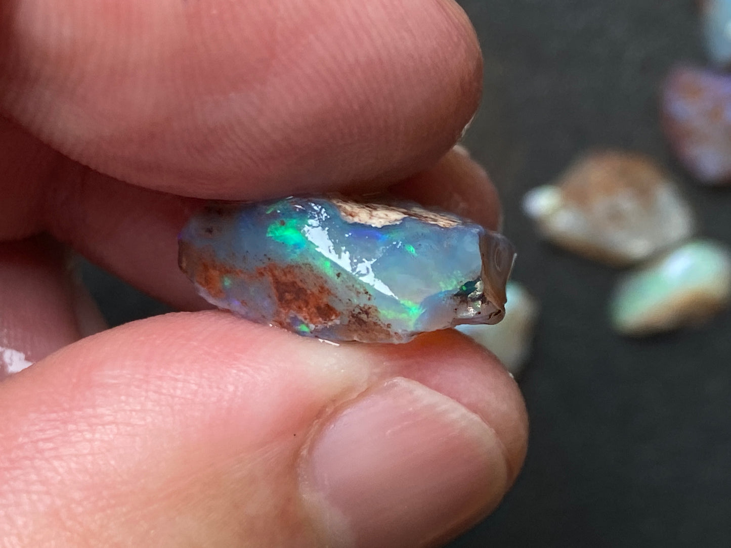 0.5oz Natural Australian Dark Crystal Opal, Small Lambina Stones In The Rough