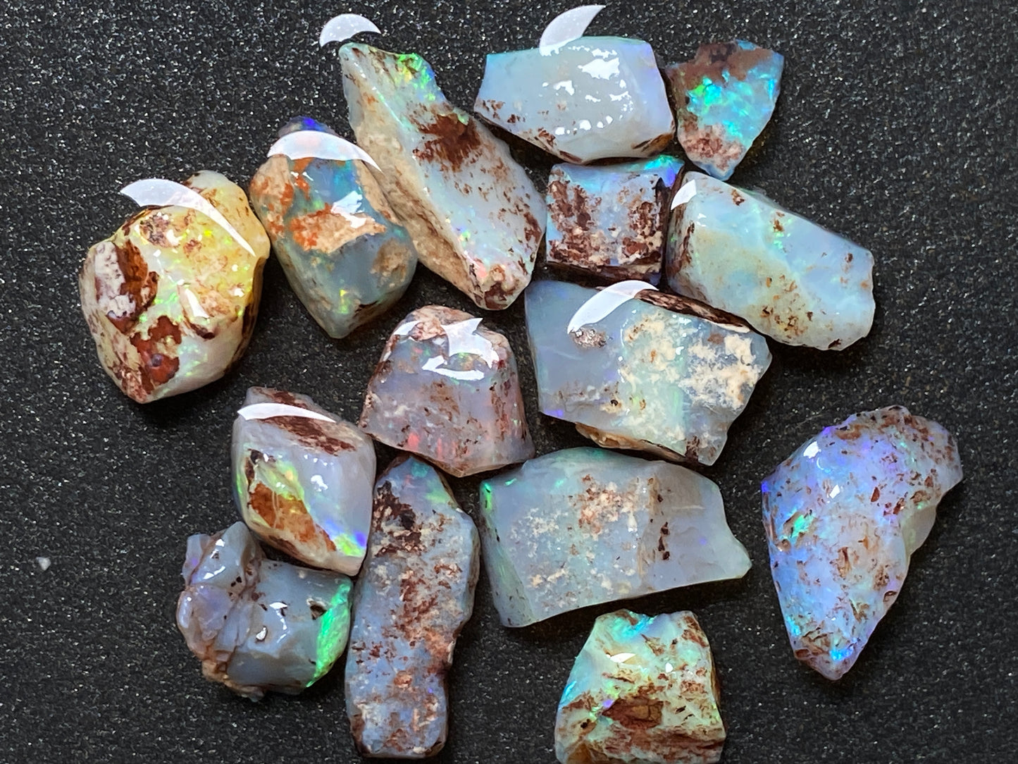 0.5oz Natural Australian Dark Crystal Opal, Small Lambina Stones In The Rough