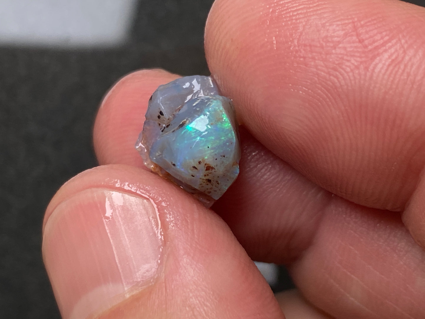 0.5oz Natural Australian Dark Crystal Opal, Small Lambina Stones In The Rough
