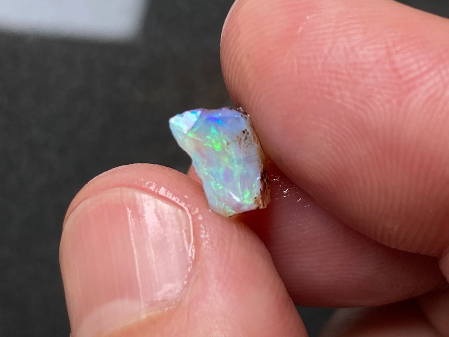 0.5oz Natural Australian Dark Crystal Opal, Small Lambina Stones In The Rough