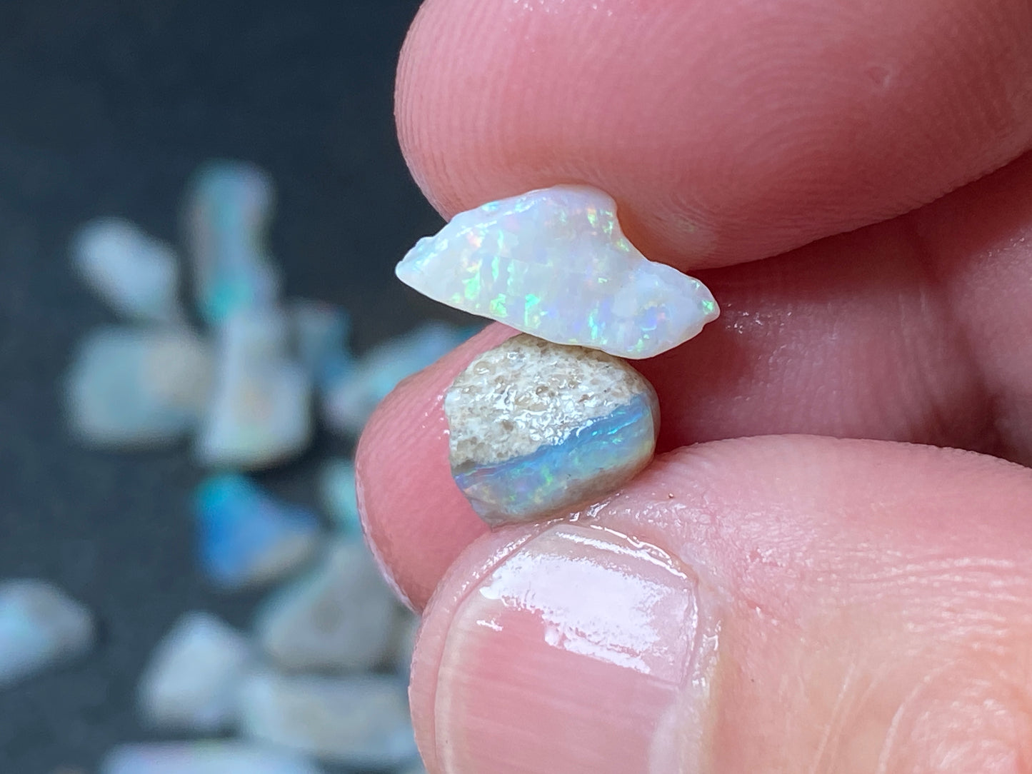 1 oz Australian Opal Parcel, Mintabi Very Small Stones And Chips. In The Rough.