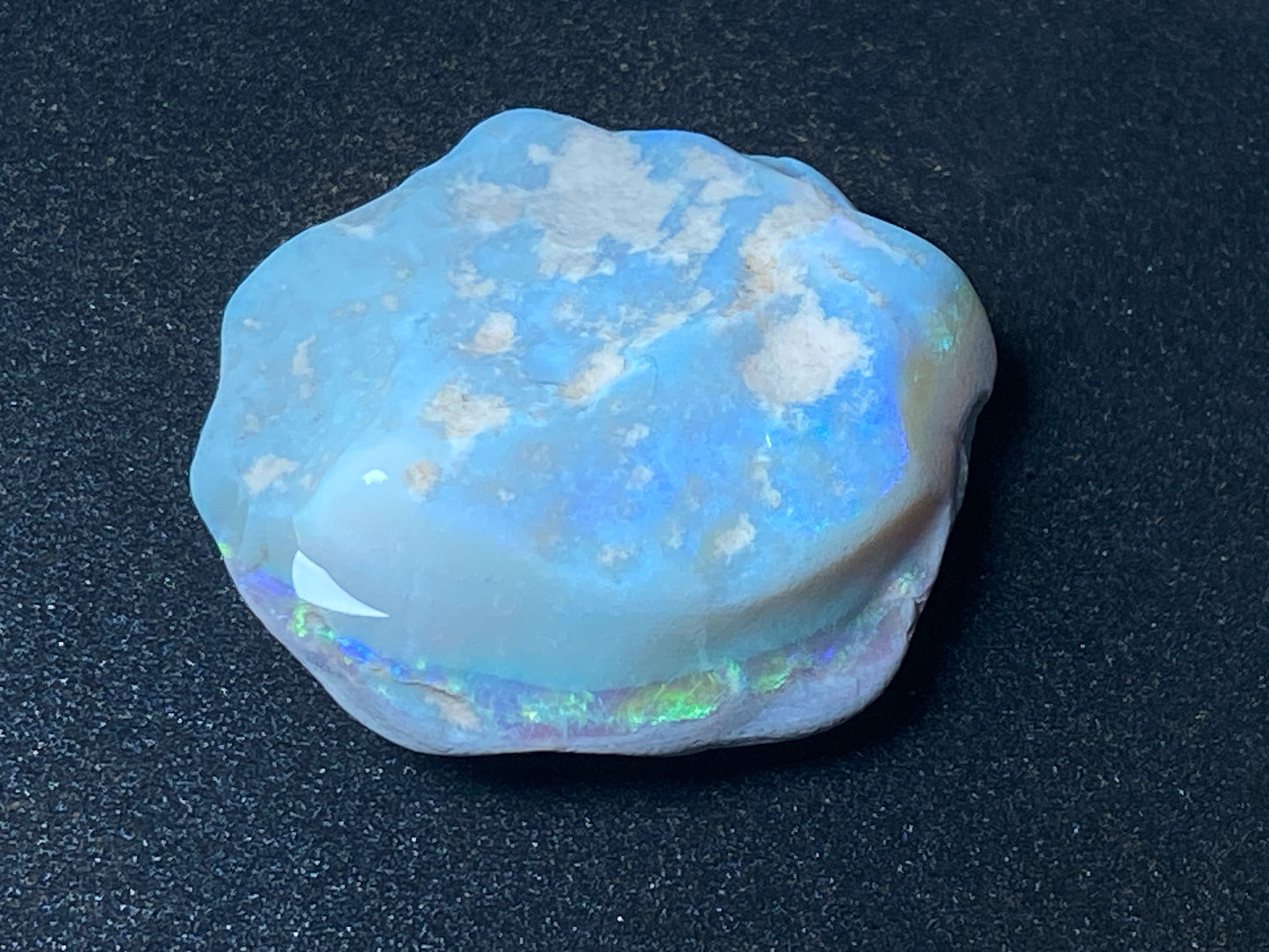 0.9oz (130ct) Natural Australian Opal Stone, Coober Pedy In The Rough, Grey Base, Amazing Colour Bar