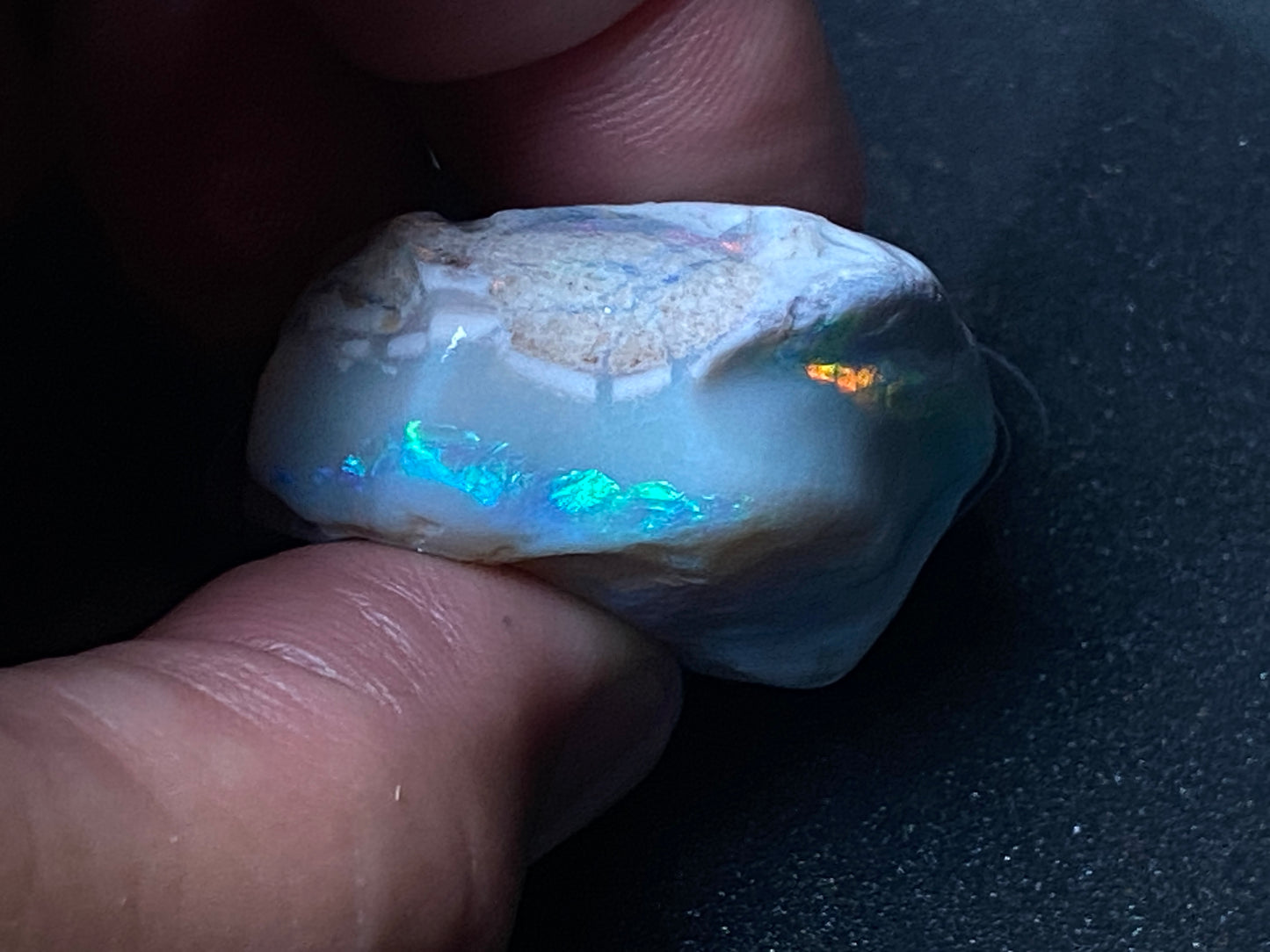 0.9oz (130ct) Natural Australian Opal Stone, Coober Pedy In The Rough, Grey Base, Amazing Colour Bar