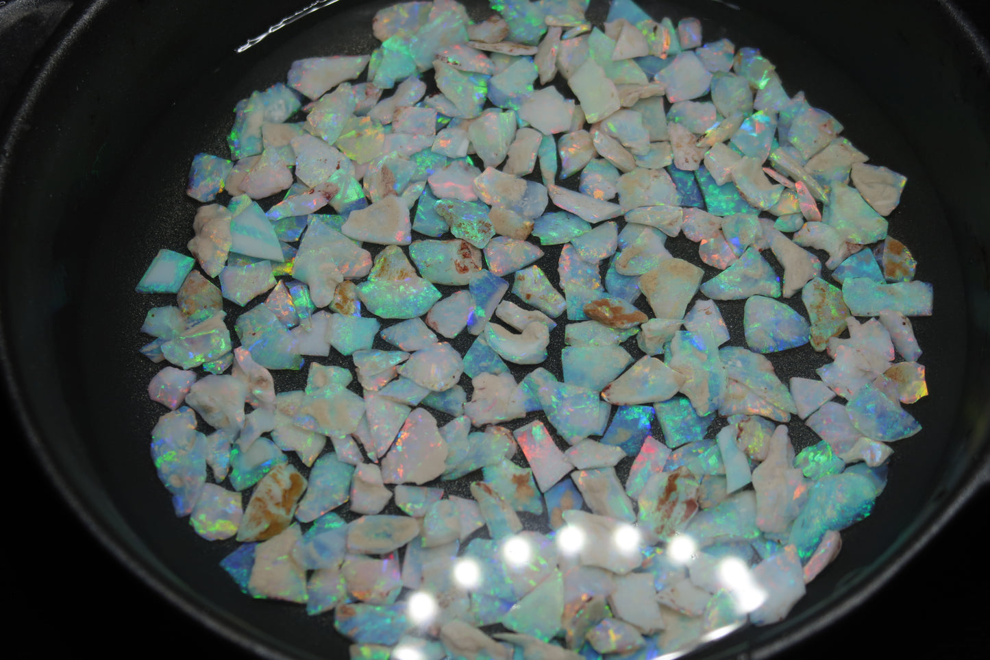1OZ Natural Australian Opal Inlay Parcel, Grade 1, B5 Vivid Colors. Greens, Blues, Reds. - Australian Opal Store