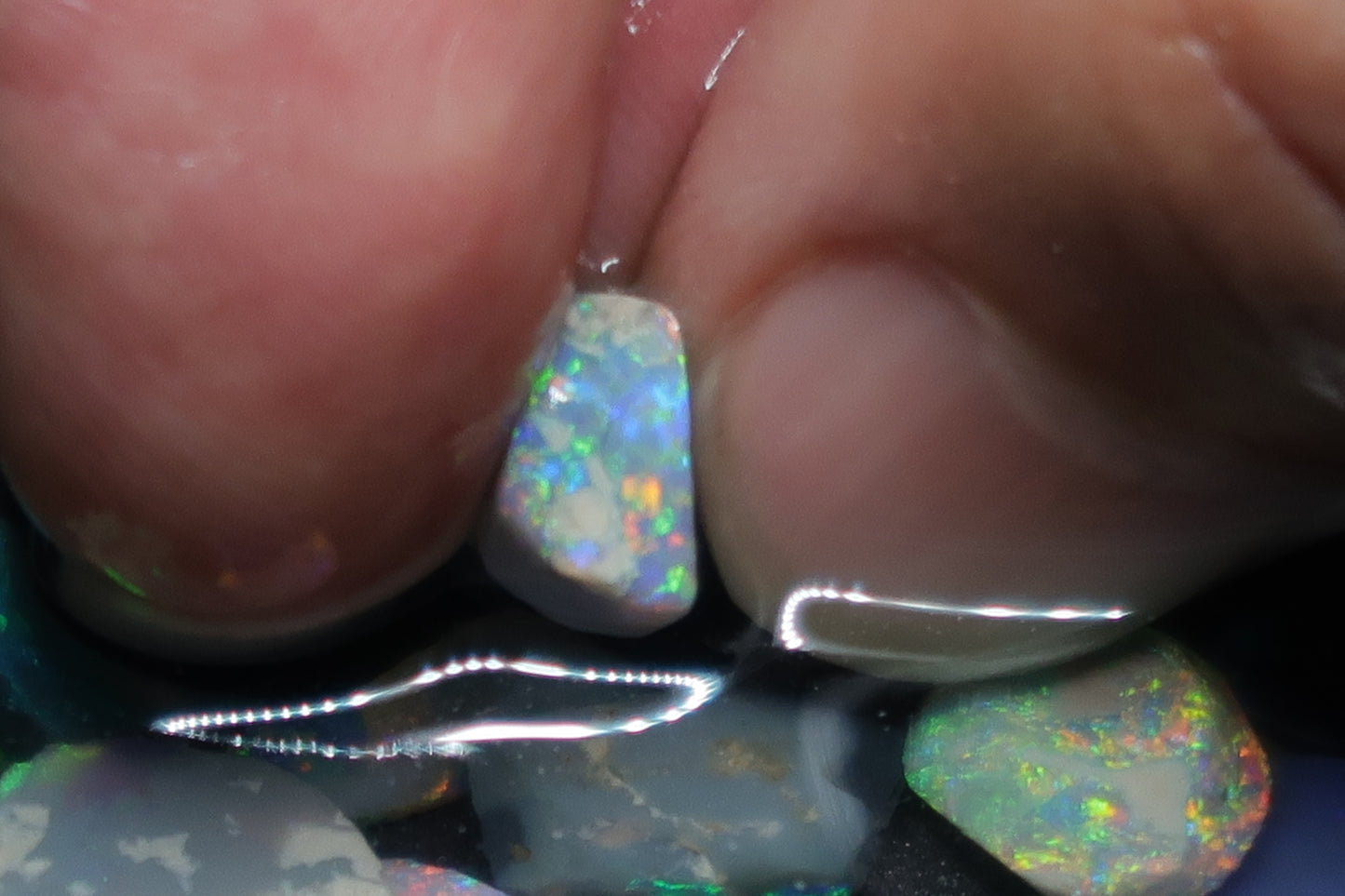 38cts Natural Australian Opal Rubs Parcel, 17 Small Stones, Bright, Black Lightning Ridge - Australian Opal Store