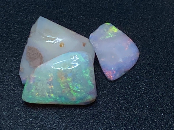 42 Cts Natural Australian Opal Shell Parcel, In The Rough, Coober Pedy