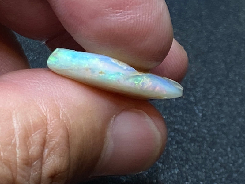 42 Cts Natural Australian Opal Shell Parcel, In The Rough, Coober Pedy