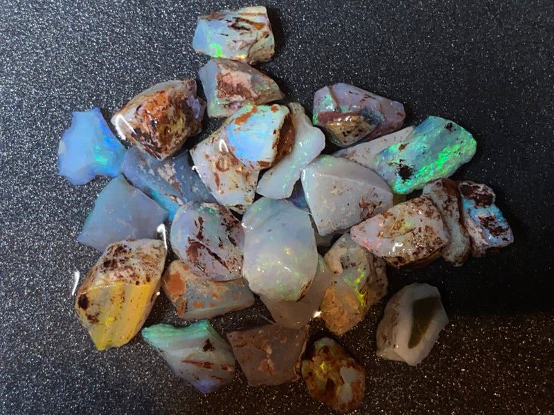 90 Cts Natural Australian Opal Parcel, 27 Small Stones, Lambina In The Rough, Bright