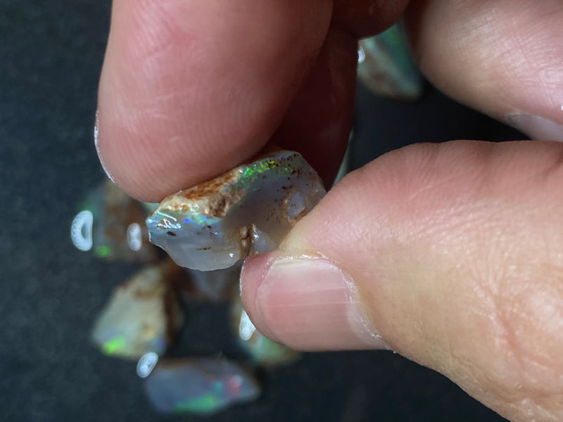 120 Cts Natural Australian Opal Parcel, 17 Small To Medium Stones, Lambina In The Rough, Bright
