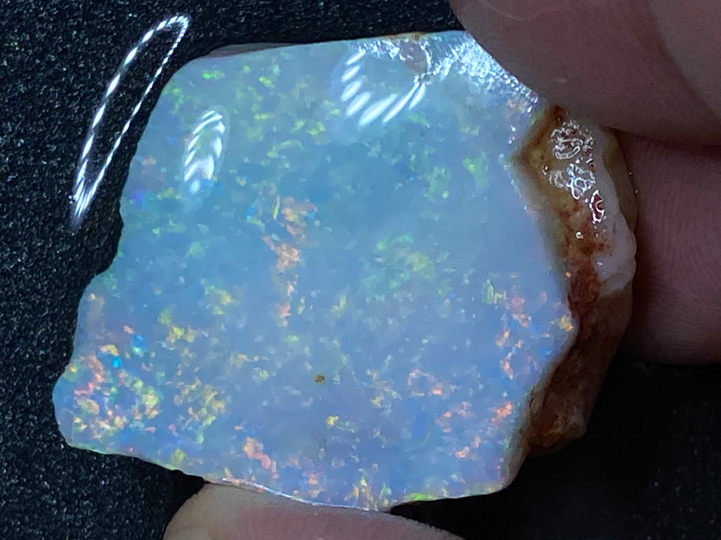 55 Cts Natural Australian Crystal Opal, Coober Pedy Rough / Rub, AAA Quality.