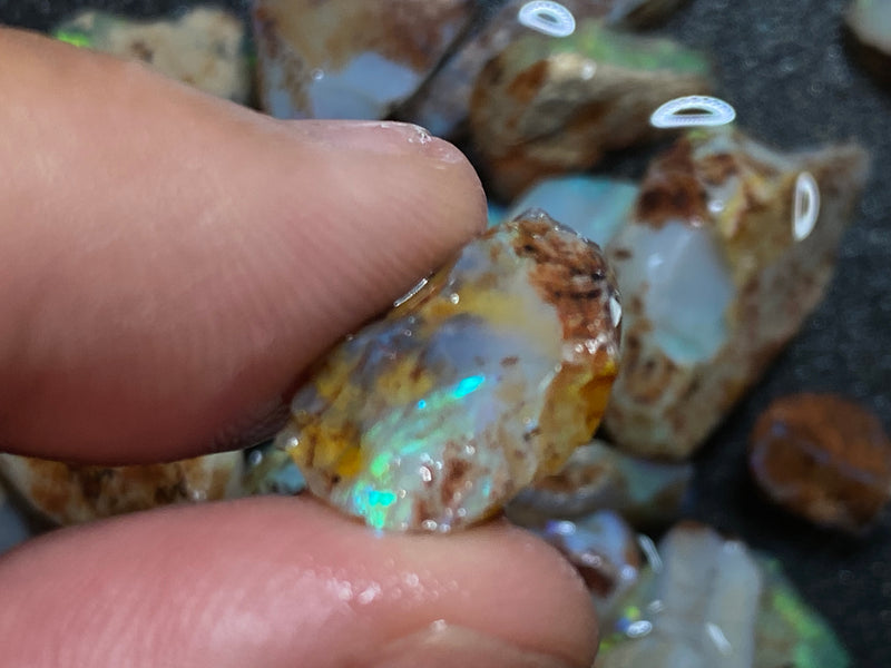 1oz Natural Australian Opal Stone Parcel, Lambina In The Rough, Small Bright Stones