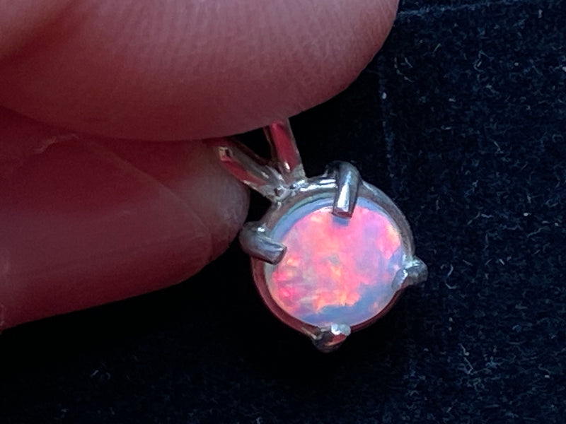 2.5ct Natural Australian Crystal Opal Pendant, Coober Pedy Reds in Sterling Silver