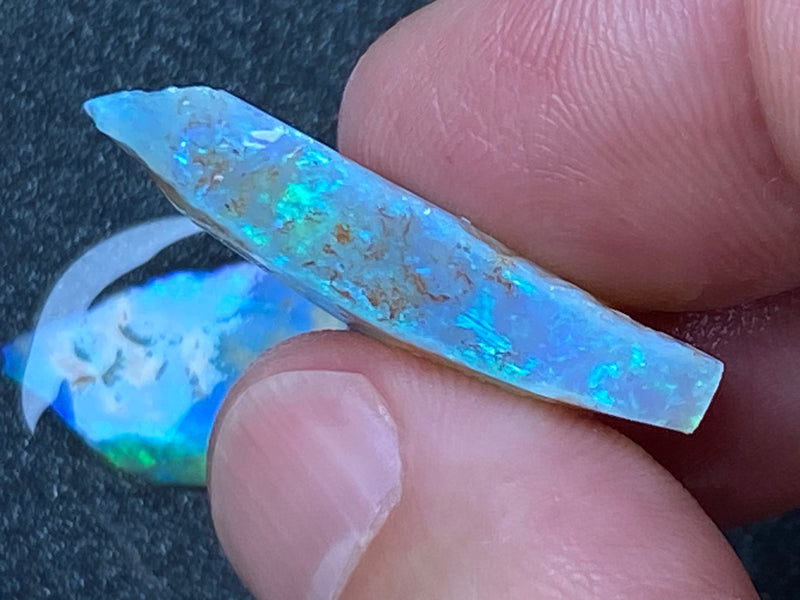 25 Cts Natural Australian Crystal Opal, 2 Stones In The Rough, Coober Pedy AAA Grade.