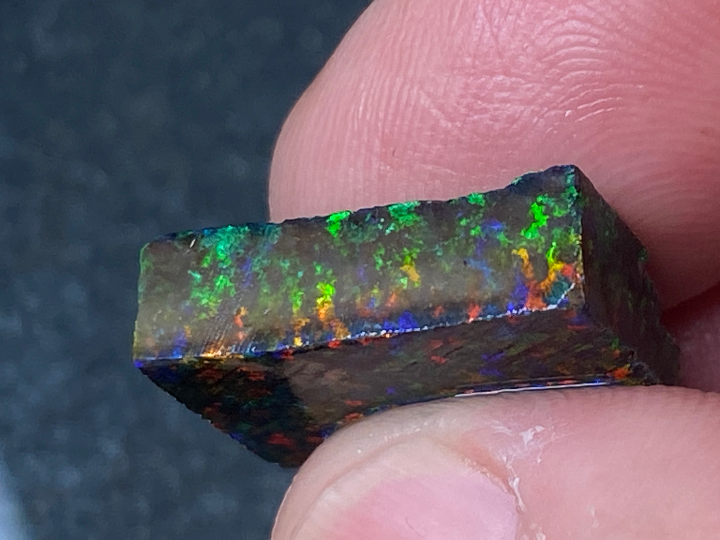 13 Carats, Andamooka Black Matrix Opal, In The Rough, AAA Quality, Double Sided B5 Brightness