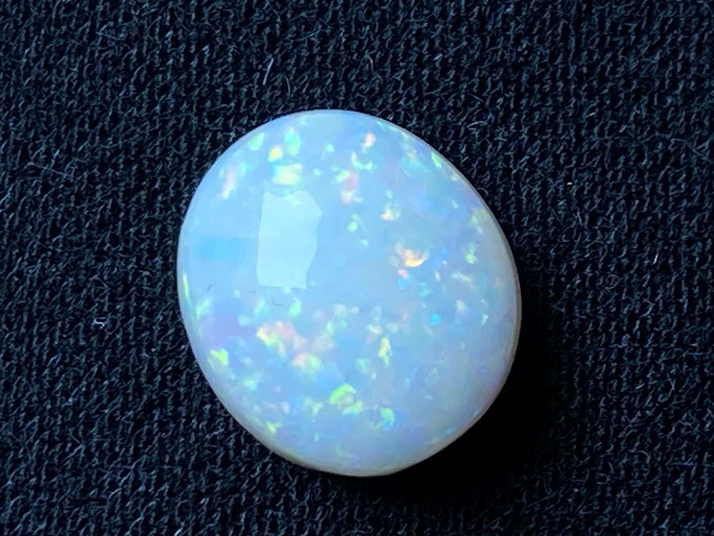 2.8 Carats Natural Australian Solid Polished Opal Stone, White, Coober Pedy, Full Rainbow