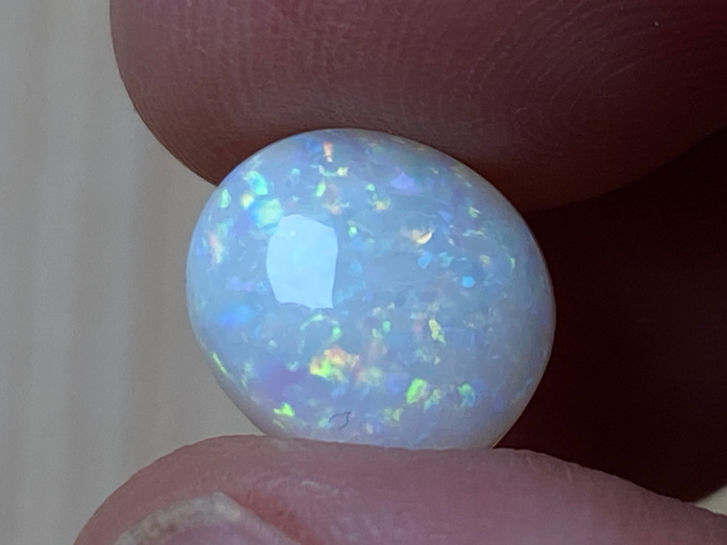 2.8 Carats Natural Australian Solid Polished Opal Stone, White, Coober Pedy, Full Rainbow