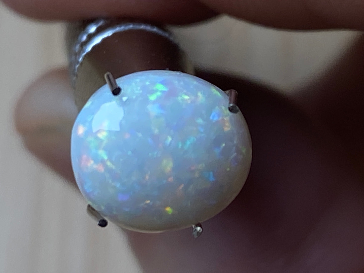 2.8 Carats Natural Australian Solid Polished Opal Stone, White, Coober Pedy, Full Rainbow