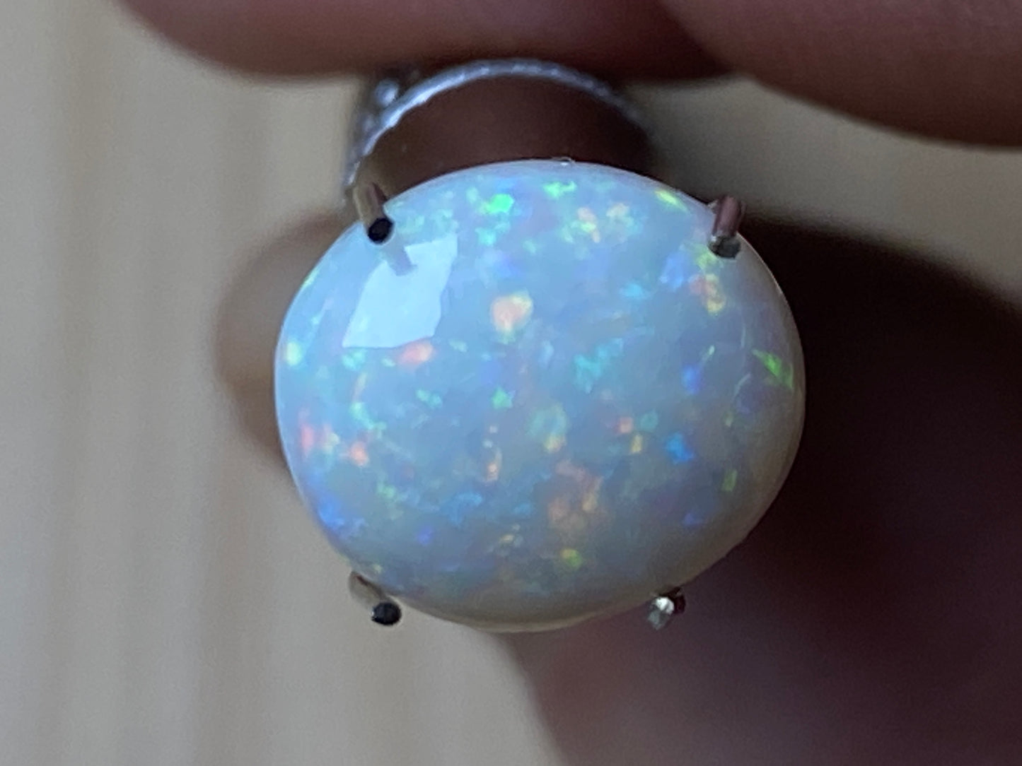 2.8 Carats Natural Australian Solid Polished Opal Stone, White, Coober Pedy, Full Rainbow