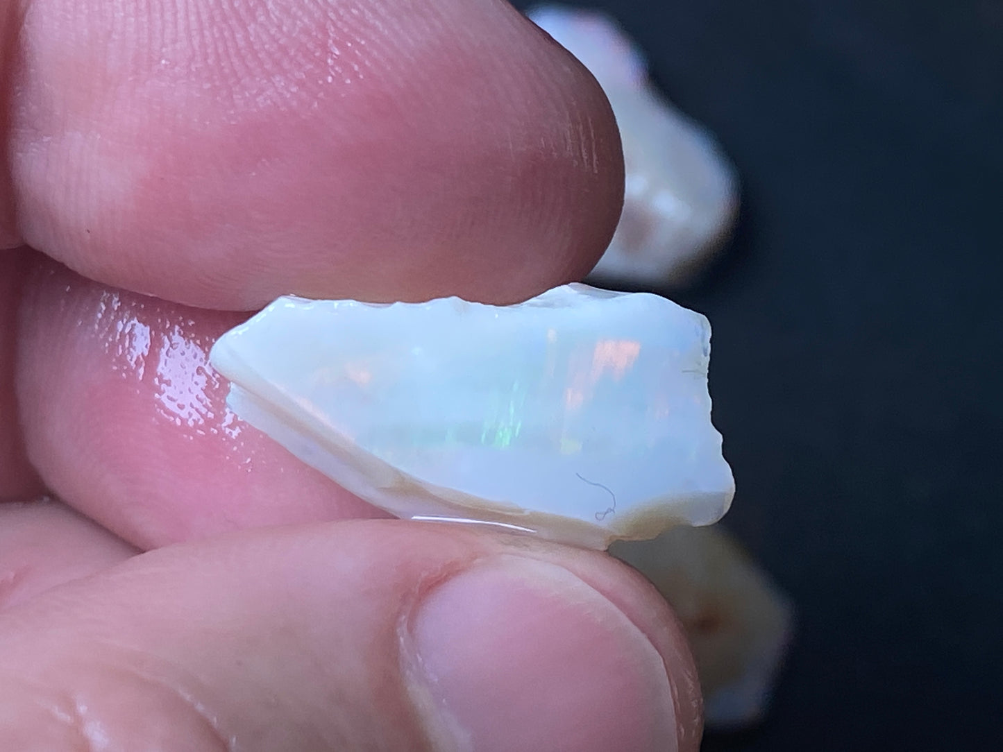 90 Carats or 0.6oz Natural Australian Opal Parcel 6 Stones, In The Rough, Coober Pedy White with Good Colours.