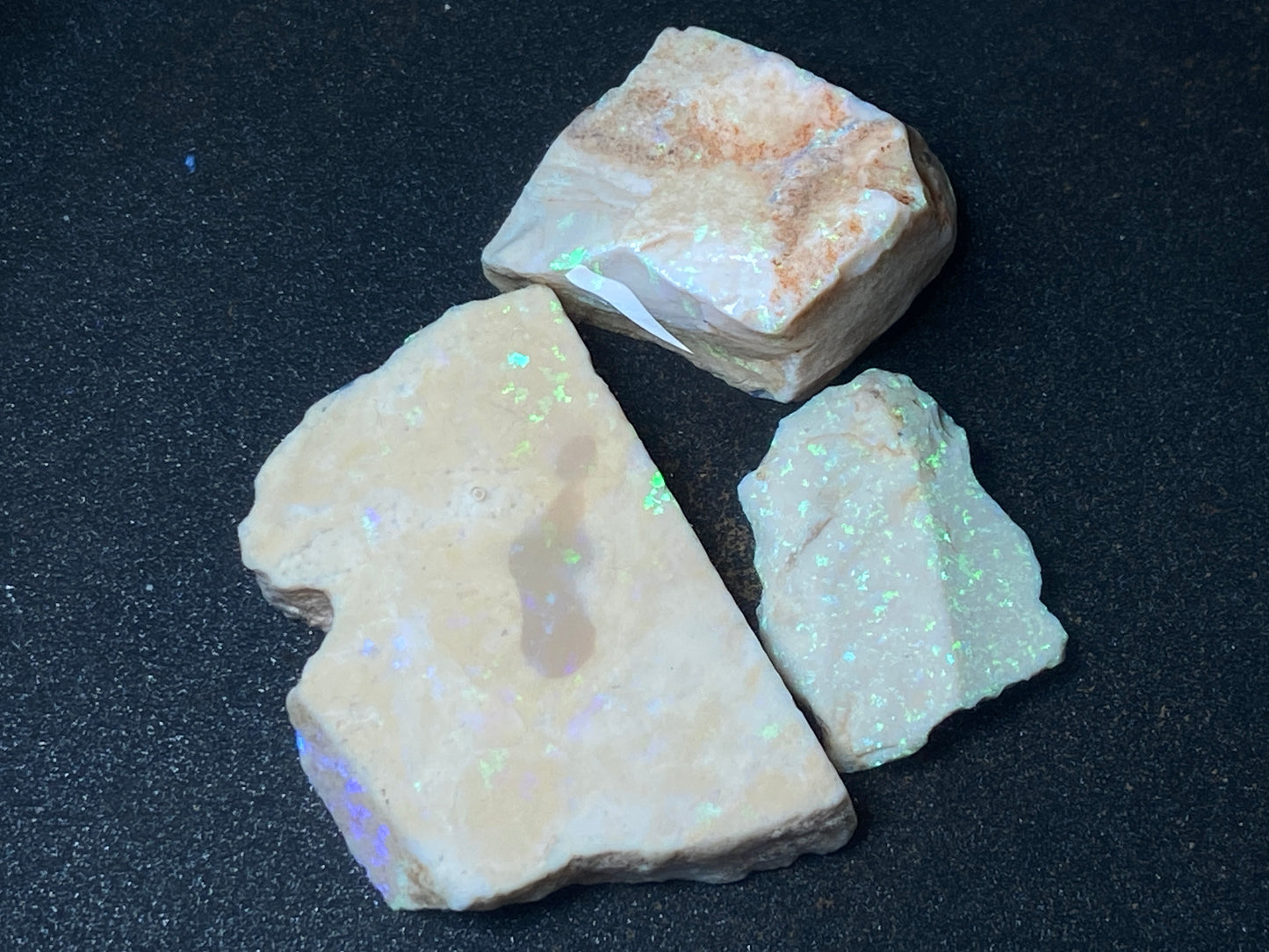 0.6 Andamooka Matrix Opal Parcel, In The Rough, Great Colours Awesome Value.