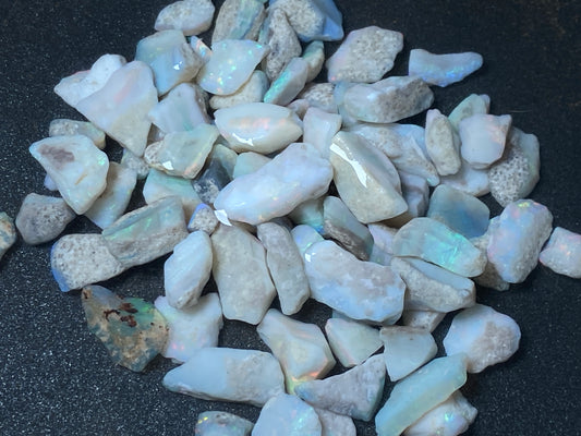 1 oz Australian Opal Parcel, Mintabi Very Small Stones And Chips. In The Rough.