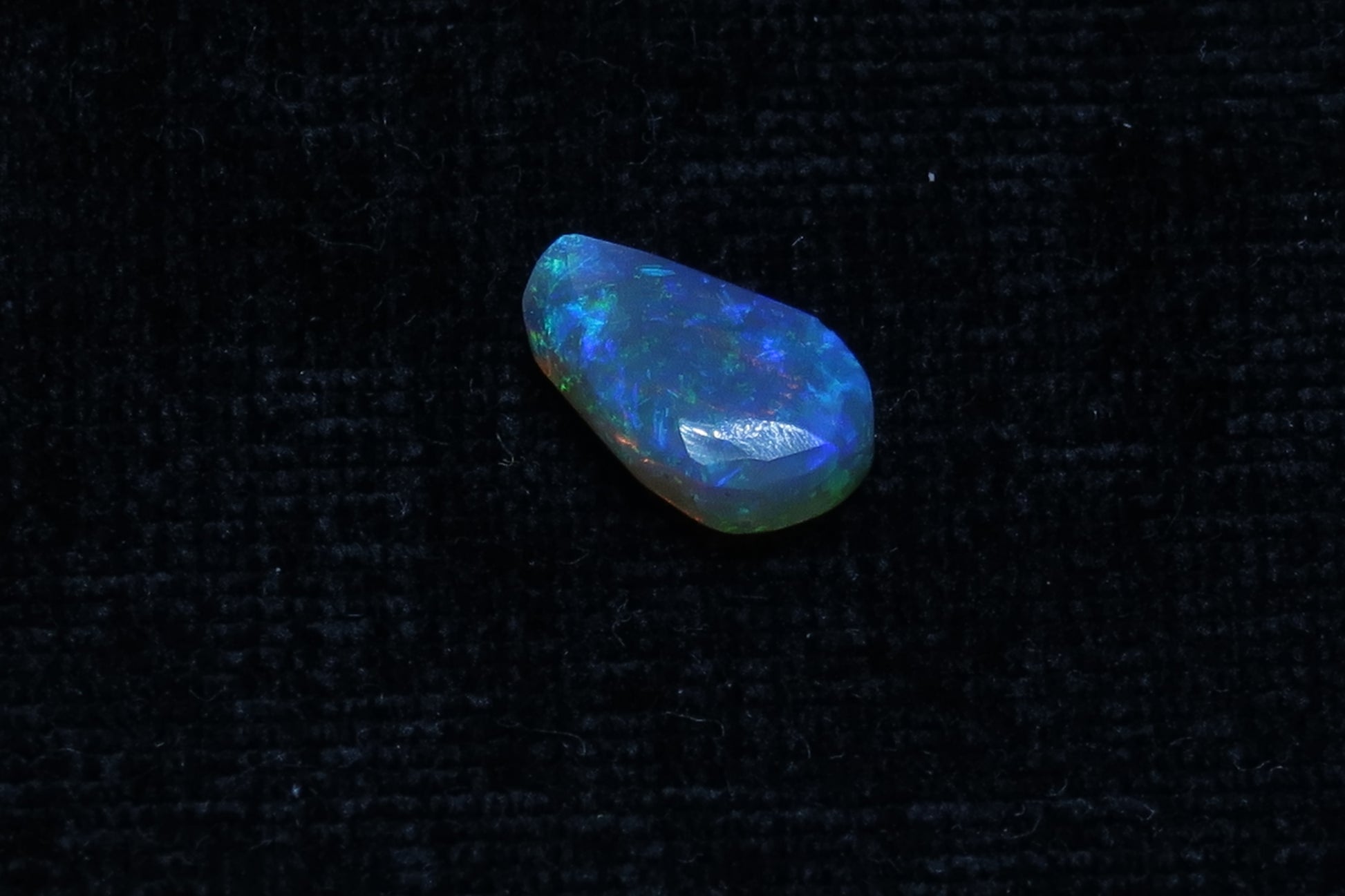 4.25 Cts Australian Polished Black Opals, 2 Stone Parcel, From Lightning Ridge - Australian Opal Store