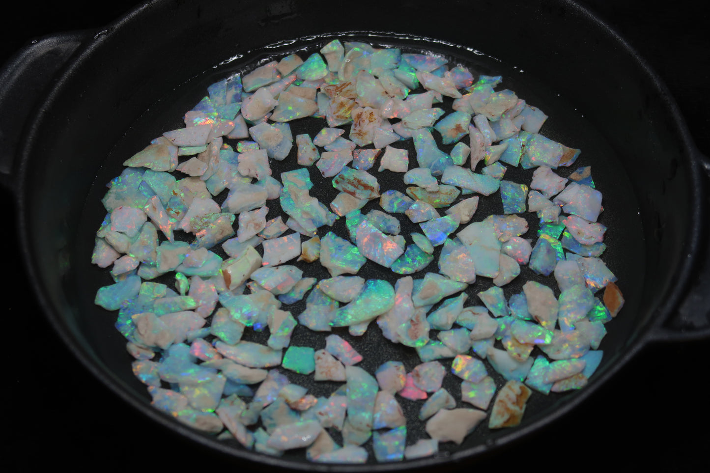 1OZ Natural Australian Opal Inlay Parcel, Grade 1, B5 Vivid Colors. Greens, Blues, Reds. - Australian Opal Store