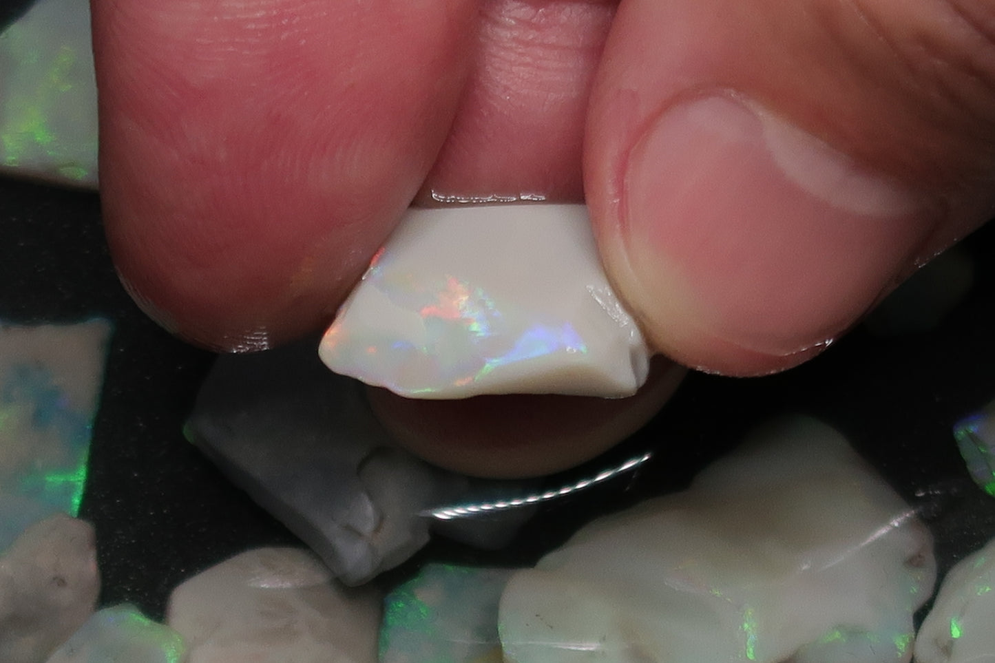 1oz Natural Australian Opal Parcel, Lightning Ridge, In The Rough, Small Bright Stones.